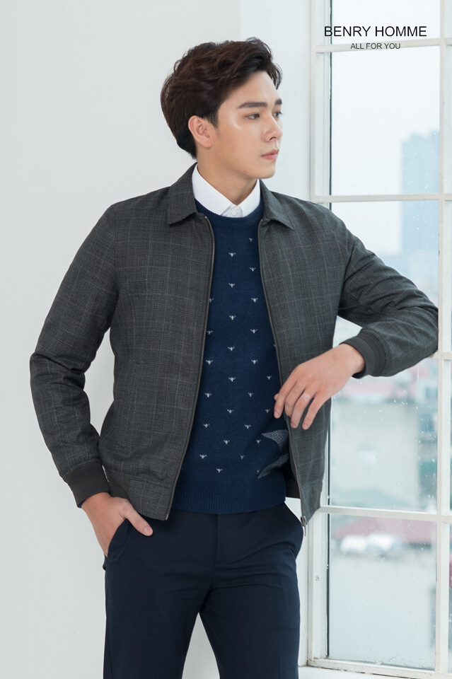 Áo bomber ghi đá sọc caro