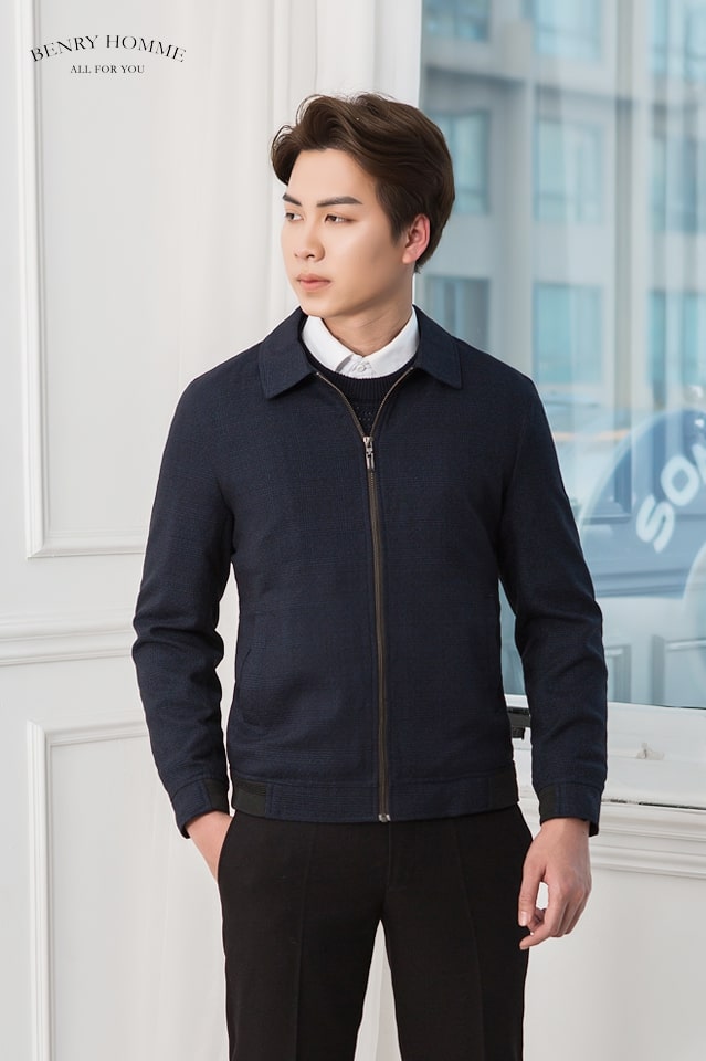 Áo khoác cổ bẻ sọc chìm