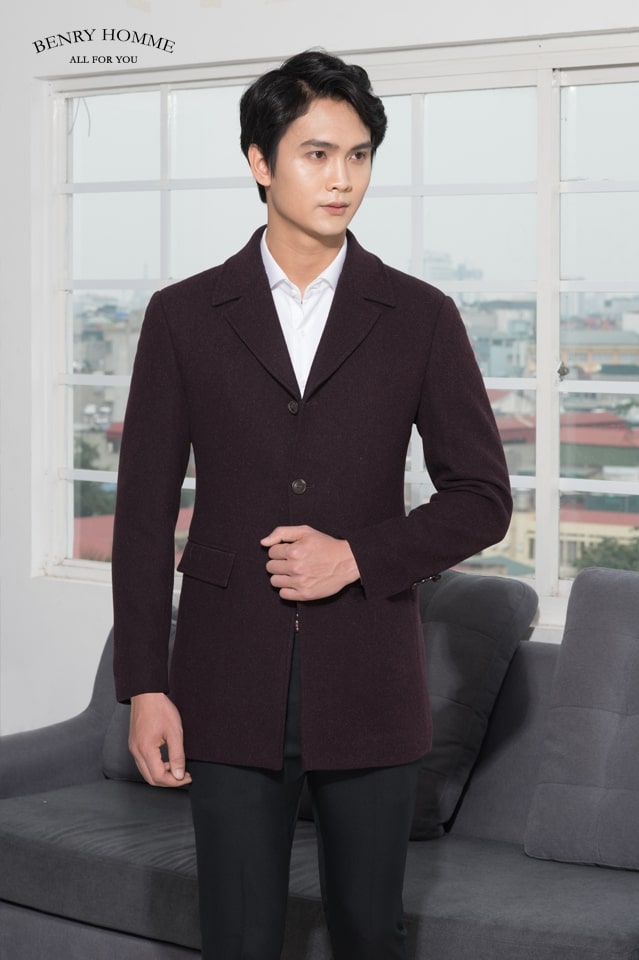 Áo dạ màu mận chín